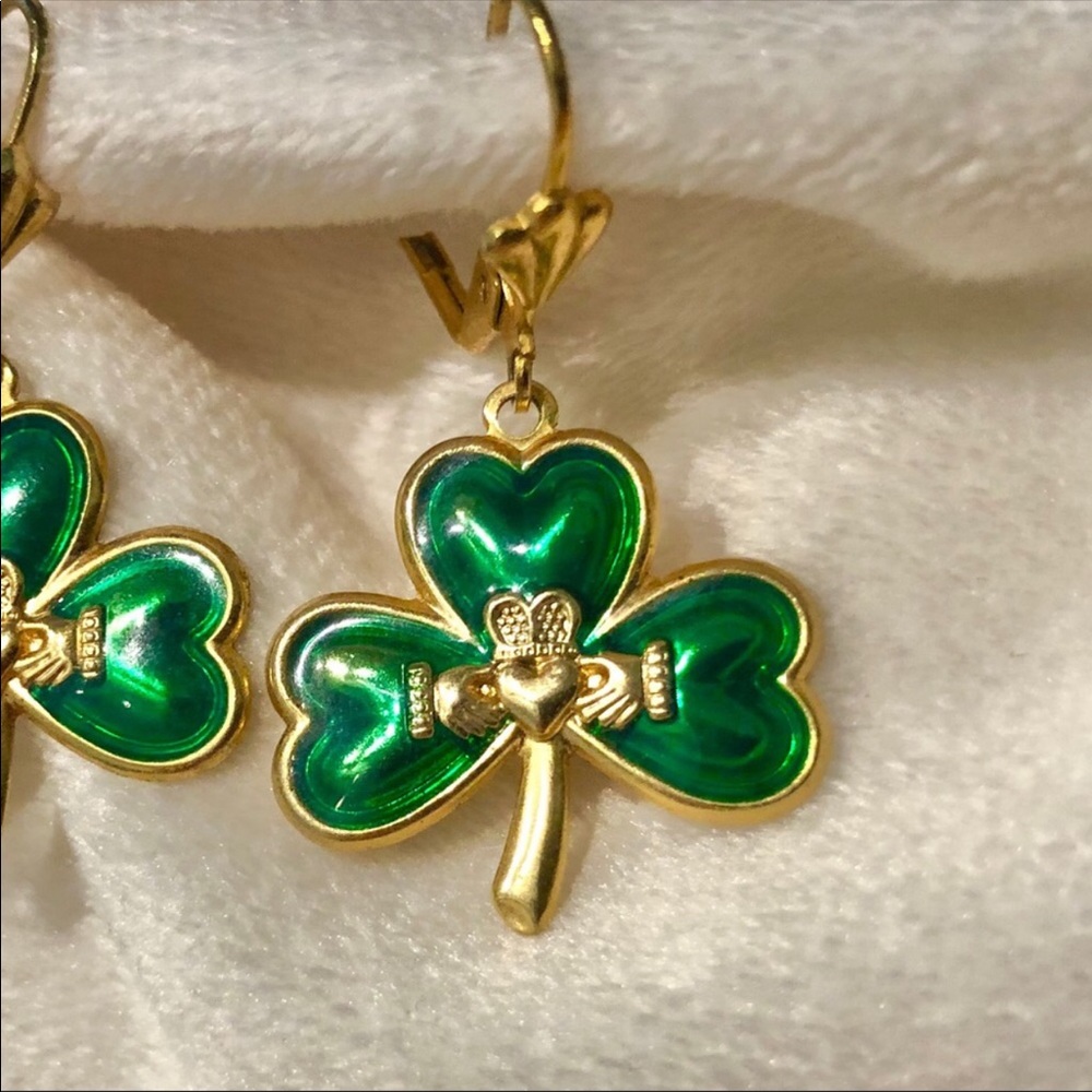 2 Pairs of Shamrock + Shamrock Claddagh Earrings🍀